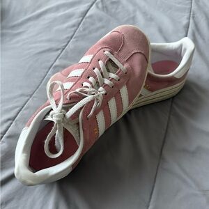 Adidas Women's Pink and White Sneakers